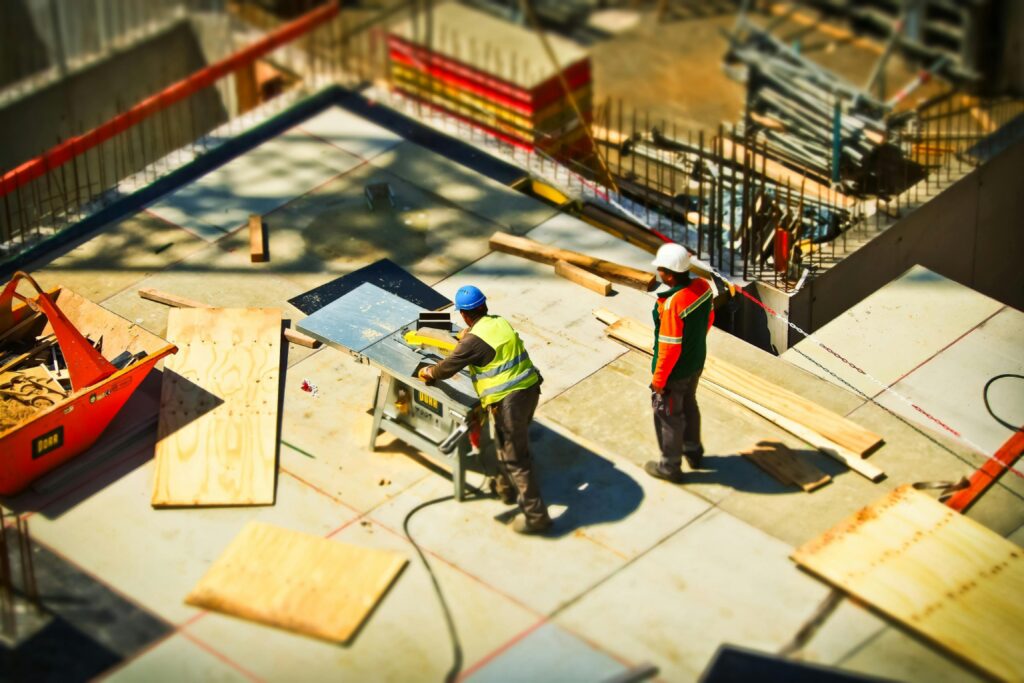 Key Factors to Consider When Hiring a Concrete Contractor